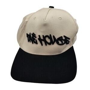 Tre House Mens Graffiti Logo Snapback Baseball Hat – Cream 420